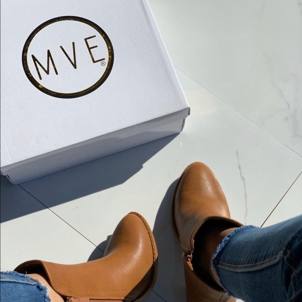 MVE Brand TAN TOP SELLER STYLE